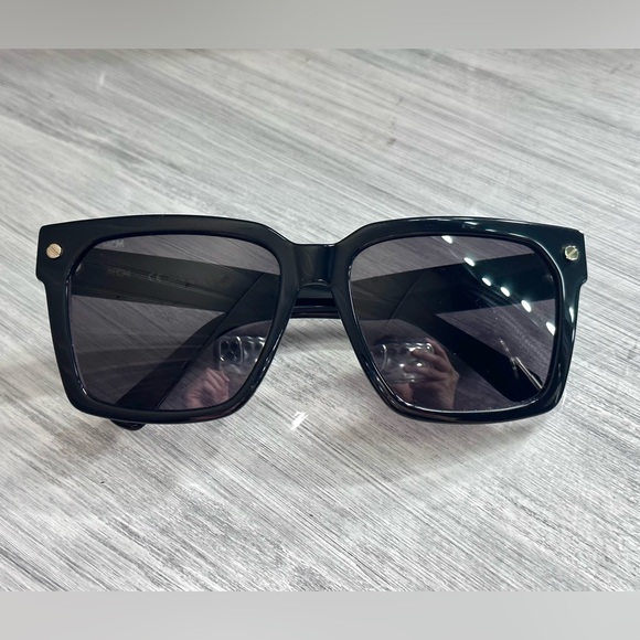 MCM Square Visetos Sunglasses - Picture 1 of 6